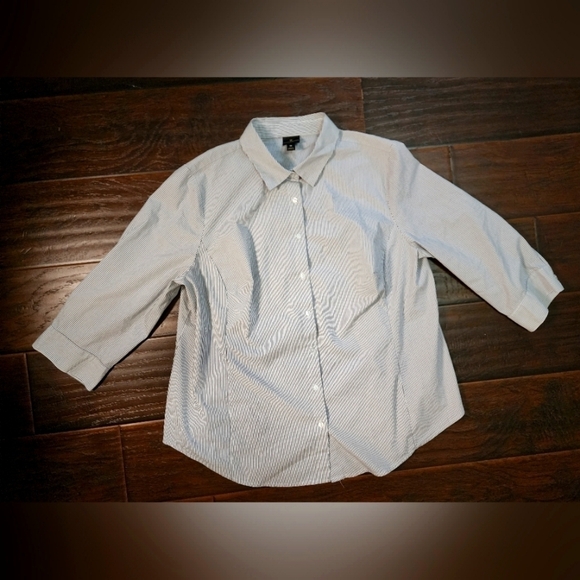 Worthington Tops - Worthington Woman Grey White Pinstripe Button Up 1X Shirt